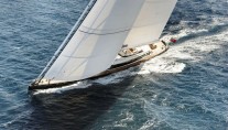 Superyacht Kokomo Sailing
